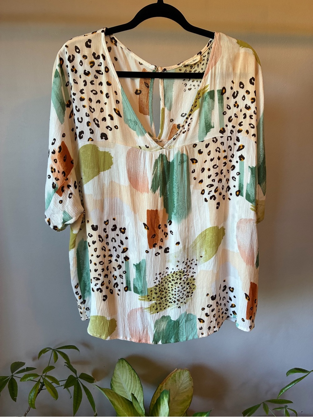 Cotton Bleu XL Abstract Leopard Print Rayon Blouse Made in USA